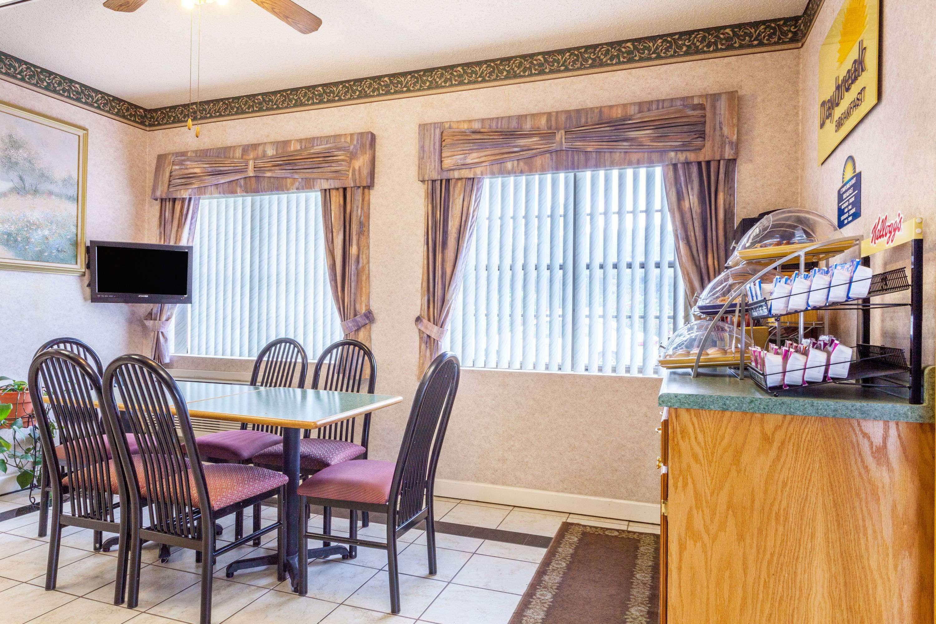 Days Inn By Wyndham Yazoo City Esterno foto